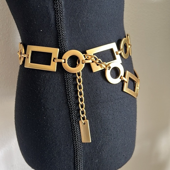 ESCADA Women’s Abstract Shapes Belt Gilded Gold Tone Vintage Square Circle Belt - Picture 13 of 16